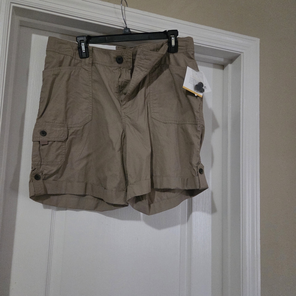 Croft & Barrow Women's Khaki Cargo Shorts